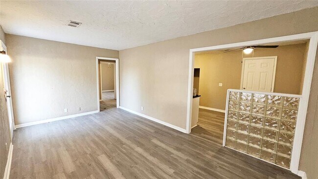 Foto del edificio - 4110 SE 11th St