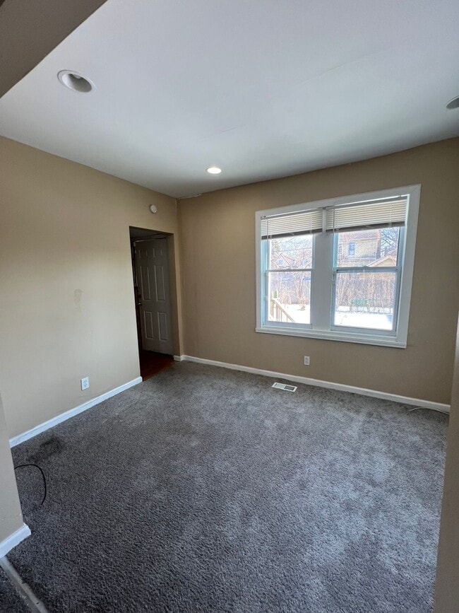 Foto del edificio - 13522 Birwood St