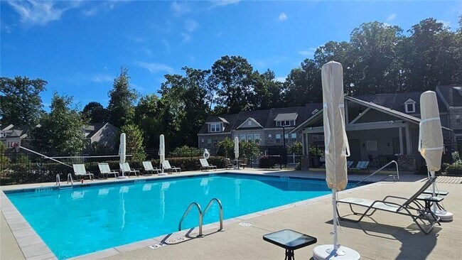 Building Photo - 1675 Coasta Way