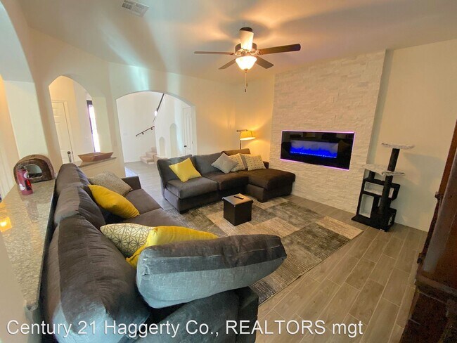 Building Photo - 4 br, 2.5 bath House - 785 Croxdale