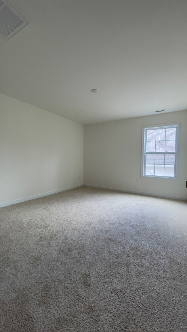 Foto del edificio - 4944 Bailey Woods Ln