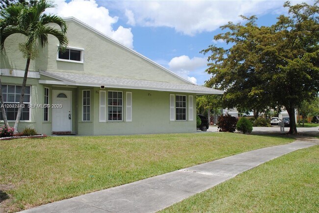 Foto del edificio - 14636 SW 127th Ct