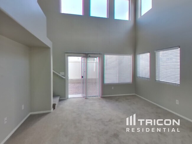 Foto del edificio - 5637 Dawn Falls St