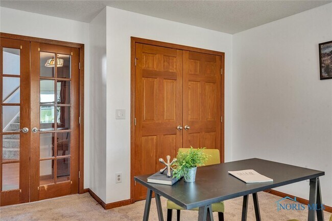 Building Photo - 5919 Iron Ct