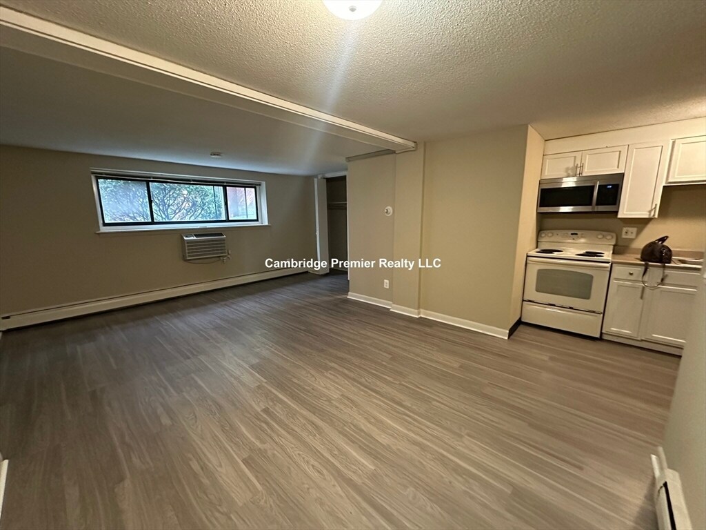 Foto principal - 375 Harvard St