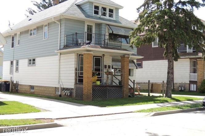 Primary Photo - 2 br, 1 bath Apartment - 2052 S 84 St