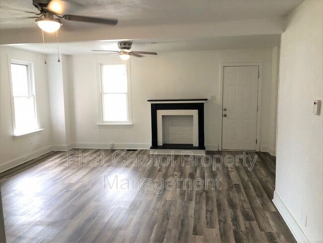 Building Photo - 232 Nashville Blvd