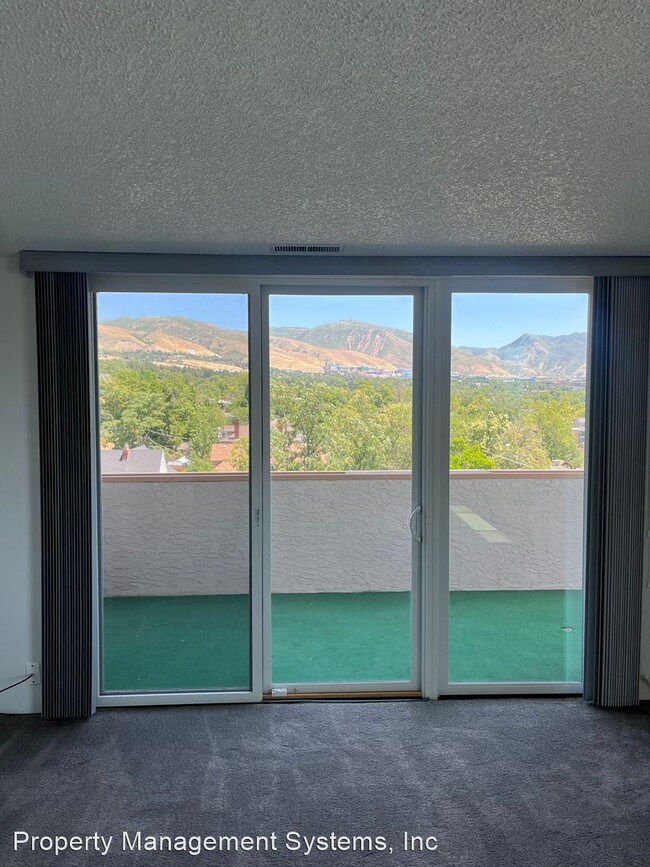 Building Photo - 2 br, 1.5 bath House - 521 E 5th Ave #601