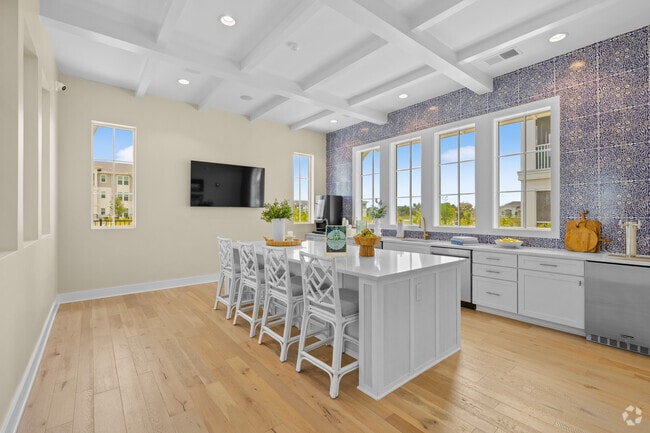 Resident Lounge - The Griffon at Vero Beach