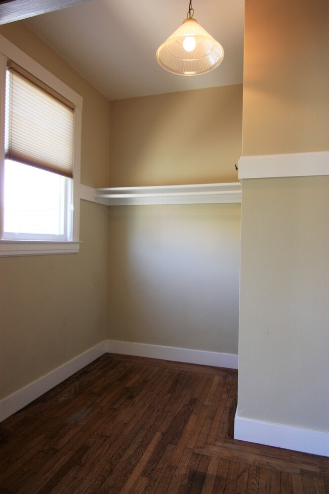 Building Photo - 101 Carmel St