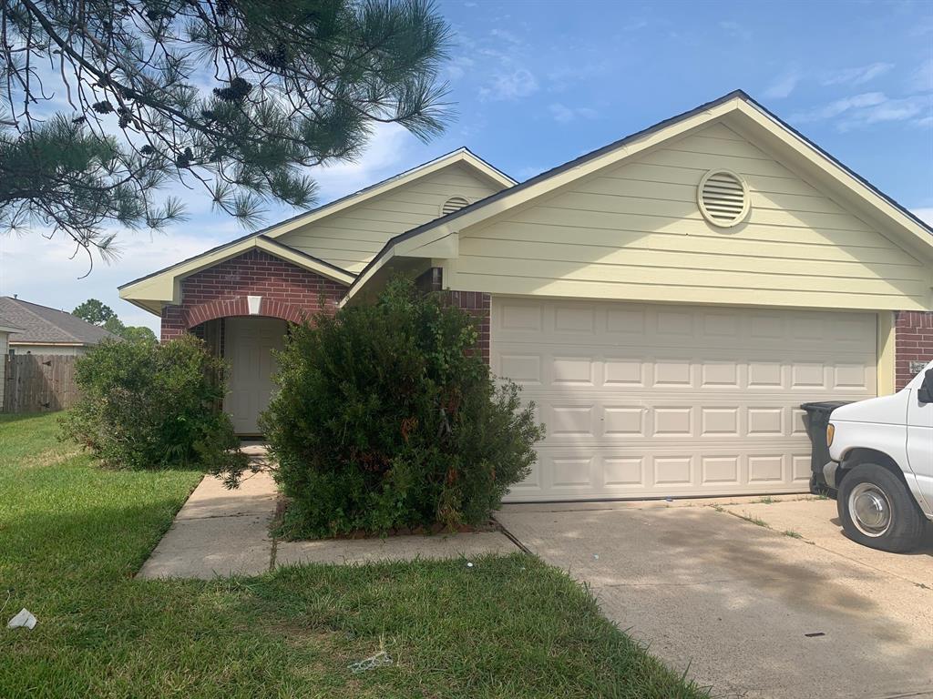 16518 Lazy Ridge Rd, Houston, TX 77053