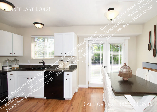 Building Photo - 2 Bedroom/1 Bathroom House in Layton