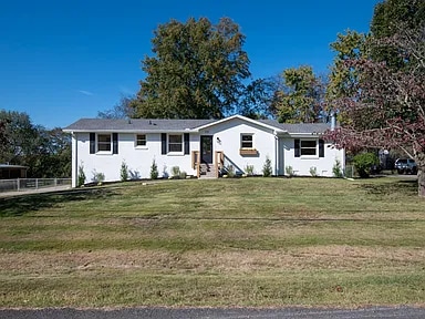Photo - 205 Gatone Dr (Hendersonville, TN)