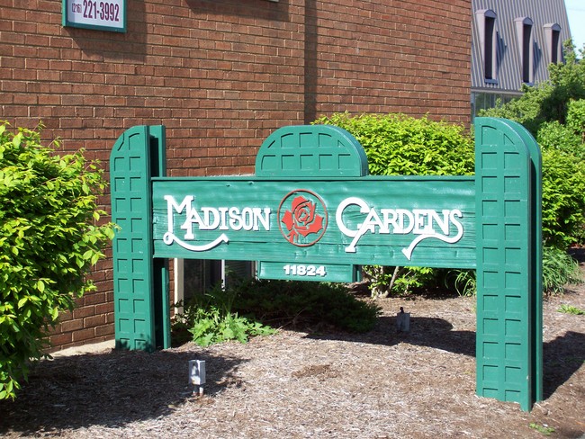 Sign - Madison Gardens Apartments