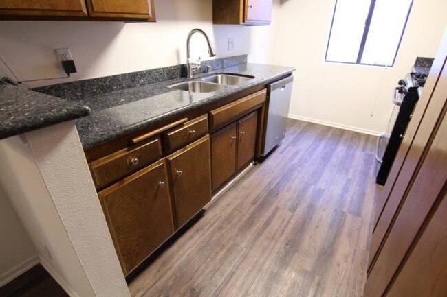 Foto del edificio - 2 bedroom in Studio City CA 91604