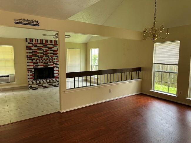 Building Photo - 3210 Settlers Way Blvd