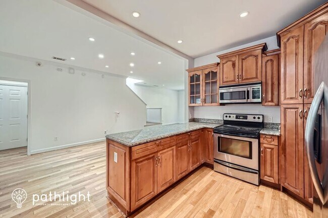 Foto del edificio - 1363 Meridian St SE