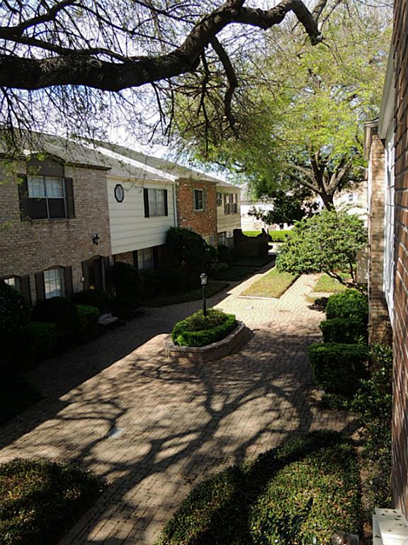 Foto del edificio - 6441 Burgoyne Rd