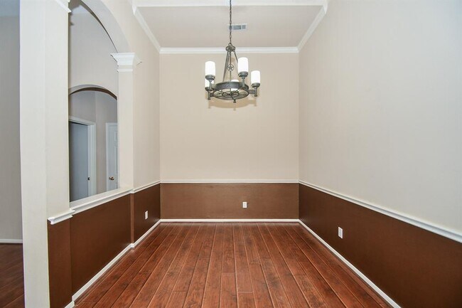 Building Photo - 3715 Bailey Ln