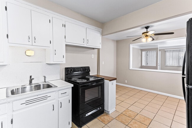 Building Photo - 20524 Indian