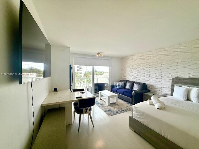 Foto del edificio - 19201 Collins Ave