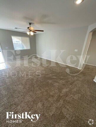 Building Photo - 7225 N Harbow Ridge Pl