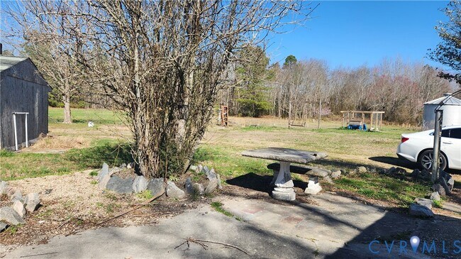 Foto del edificio - 24816 Sawmill Rd