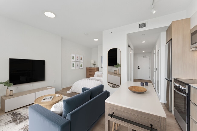 Building Photo - SIGNAL at Marine Gateway