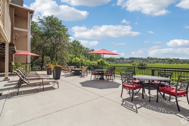 Building Photo - The Views of Minnetonka