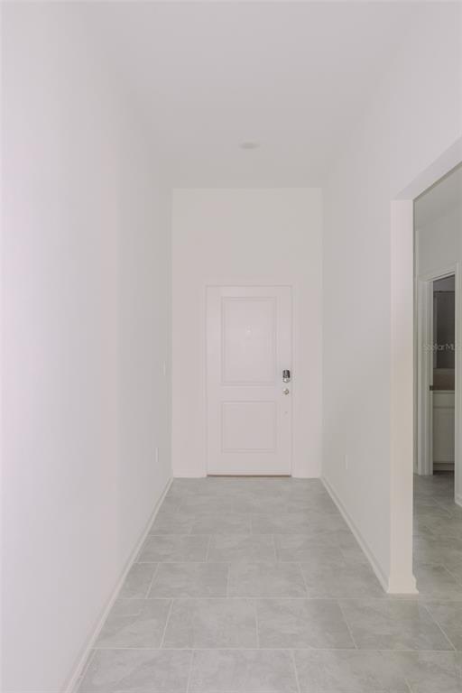 Foto del edificio - 585 Reggie Rd