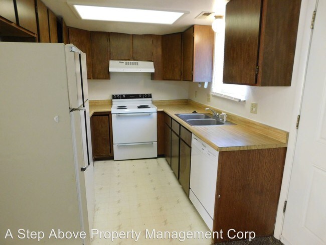 Building Photo - 2910 Dawn Dr
