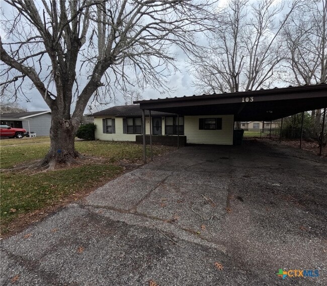 Building Photo - 103 Pleasure Dr