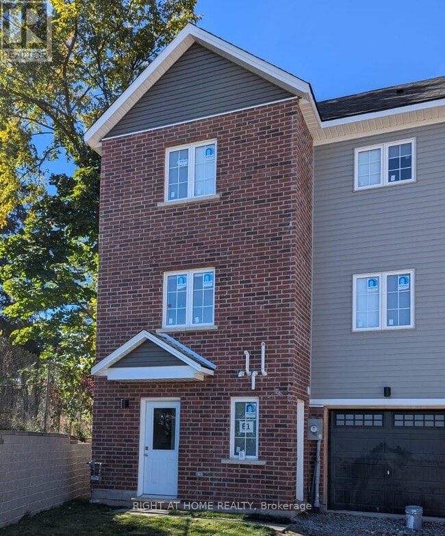 Building Photo - 139 HighRiver Trl