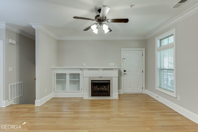 Foto del edificio - 2748 Wander Ln