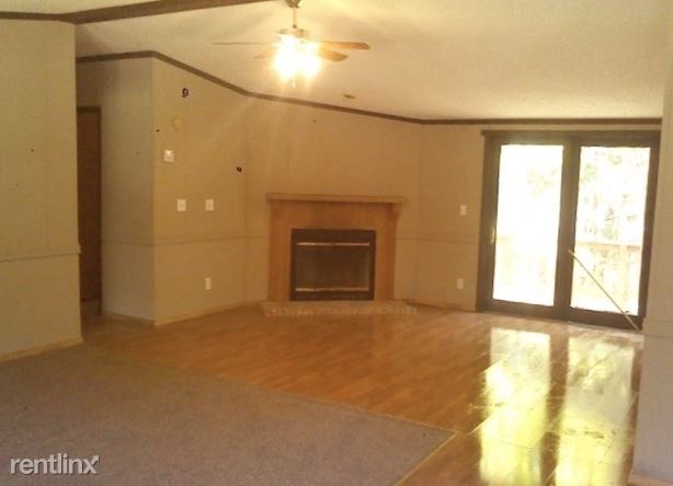 Building Photo - 3 br, 1 bath House - 403 Somerset St