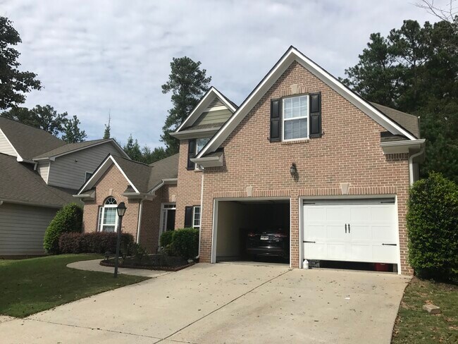 Building Photo - 535 Roland Manor Dr