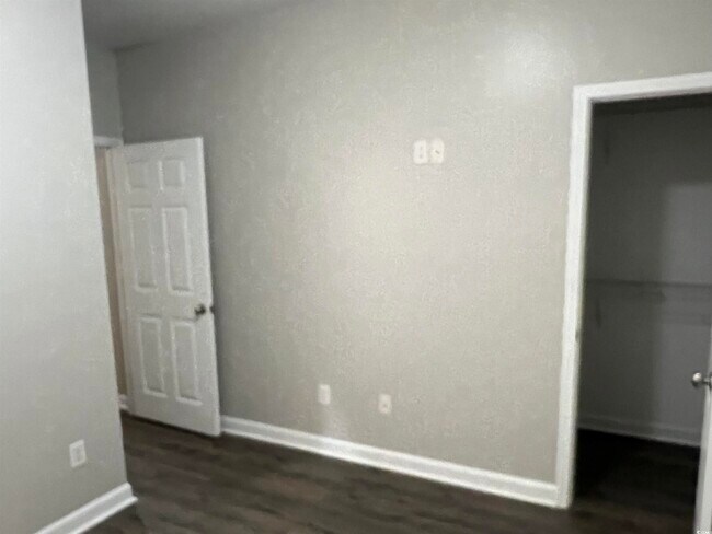 Foto del edificio - 2922 Howard Ave