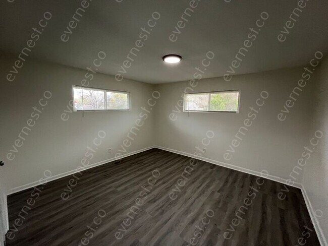 Building Photo - 2110 Appling St