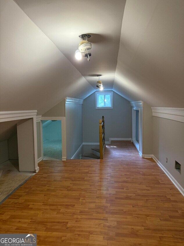 Foto del edificio - 1215 Lyndale Dr SE