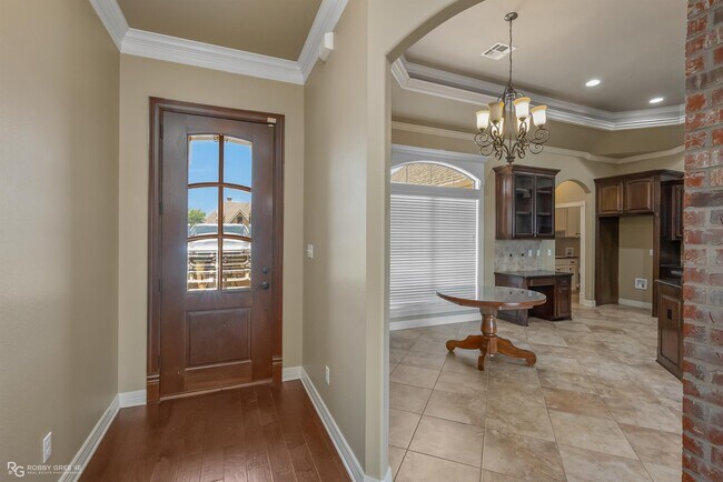 Foto del edificio - 721 St Martin Ln