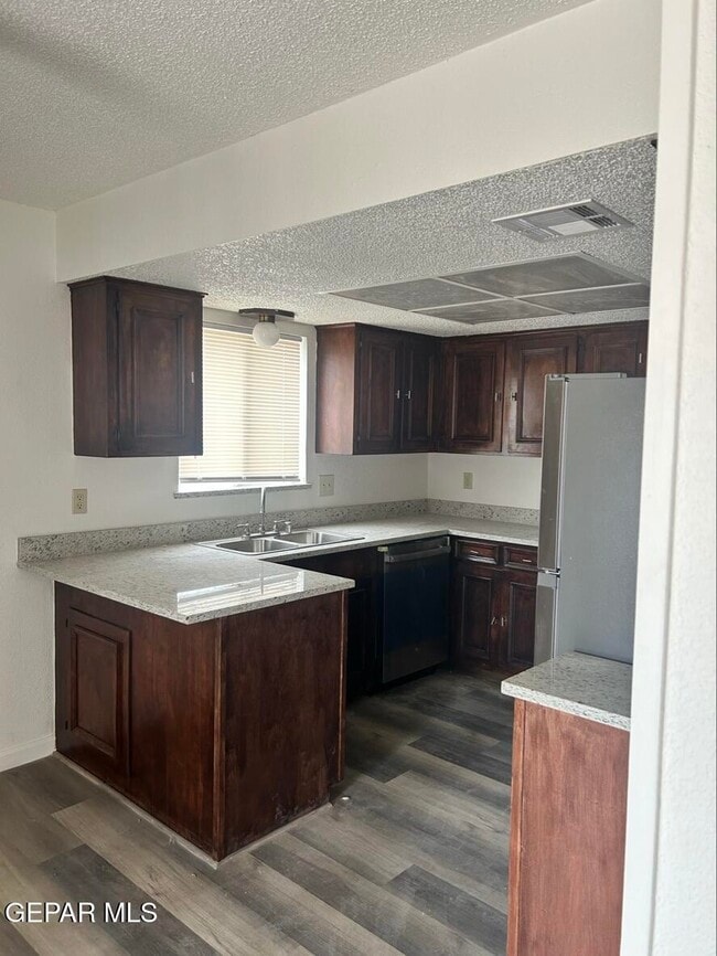 Building Photo - 1758 Pico Alto Dr