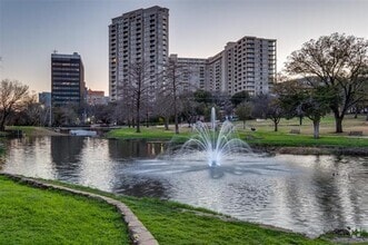 Building Photo - 3225 Turtle Creek Blvd