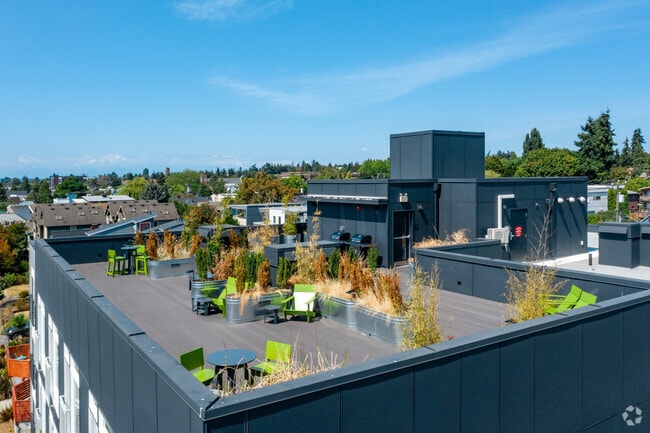 Rooftop Deck - The Grove Ballard
