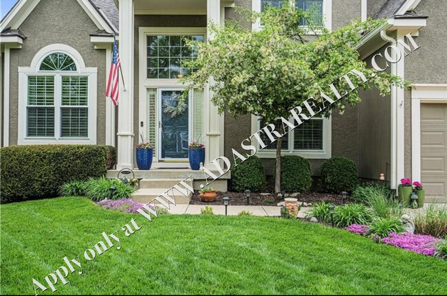 Foto del edificio - 4904 157th St