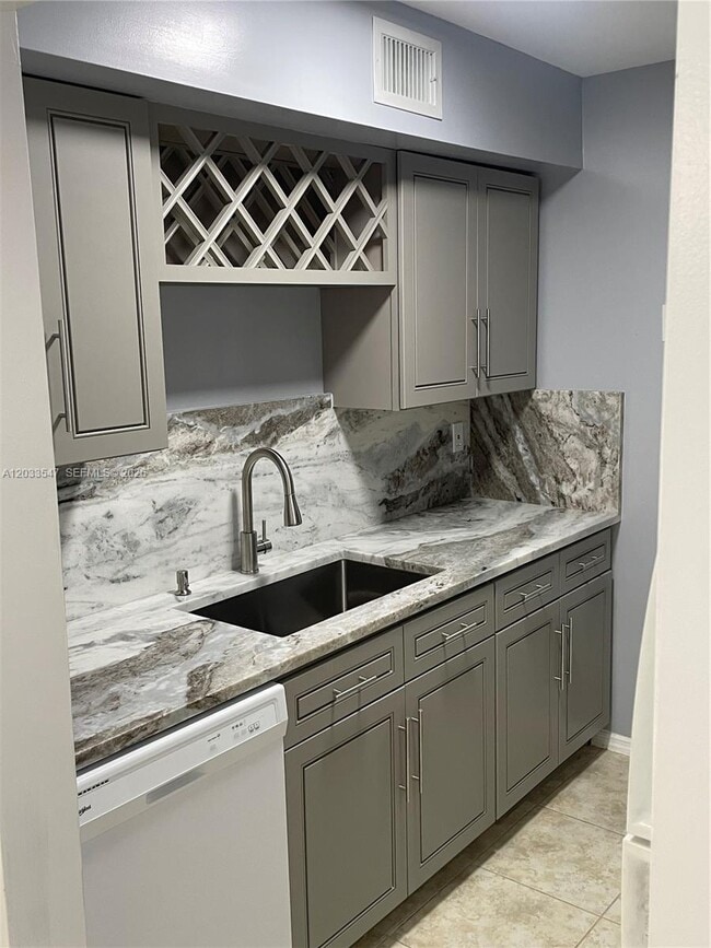 Building Photo - 2916 NW 55th Ave