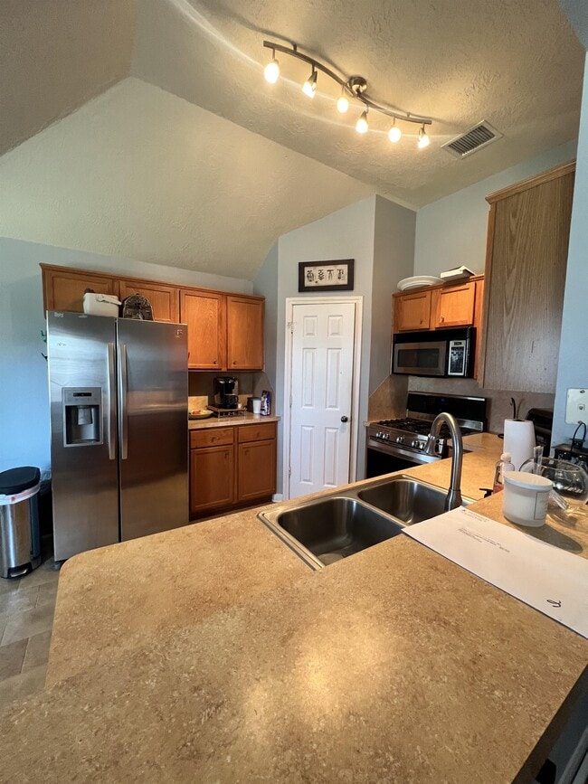 Foto del edificio - 3933 Tranquil Path Dr