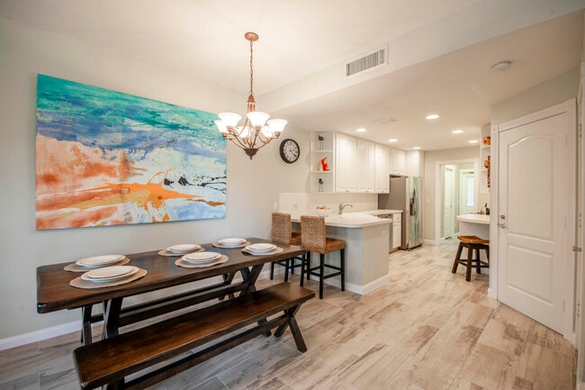 Building Photo - 148 Ashley Ct