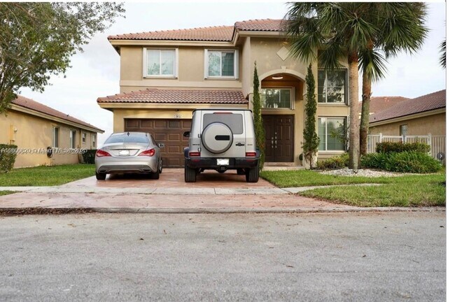 Foto del edificio - 465 SW 205th Ave
