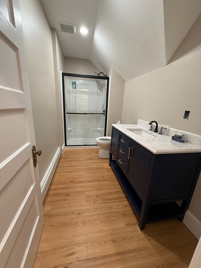 Building Photo - 44 Nesbit Avenue