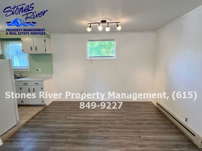 Foto del edificio - 1 Bedroom Apartment *Water Included*, Acro...
